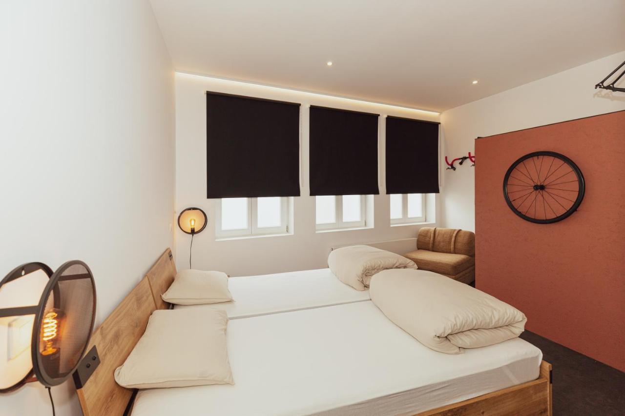 Vakantiehuis Velolit เอาเดนาร์เดอ ภายนอก รูปภาพ